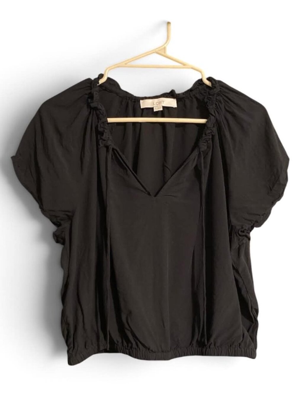 LOFT Black Front Tie Bubble Blouse Size Medium